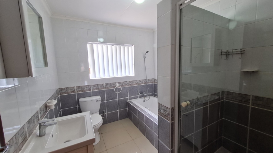 3 Bedroom Property for Sale in Dana Bay Western Cape